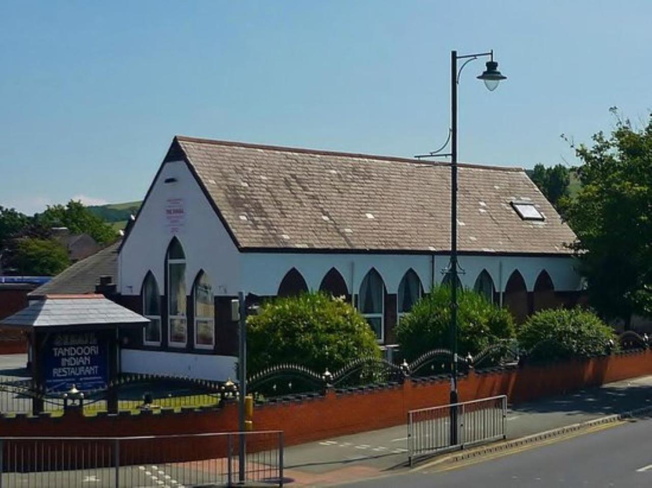 Vale View Apartment, Prestatyn, North Wales - A Stylish, Dog-Friendly Holiday Let Just A 5 Min Walk To Beach & Town! エクステリア 写真